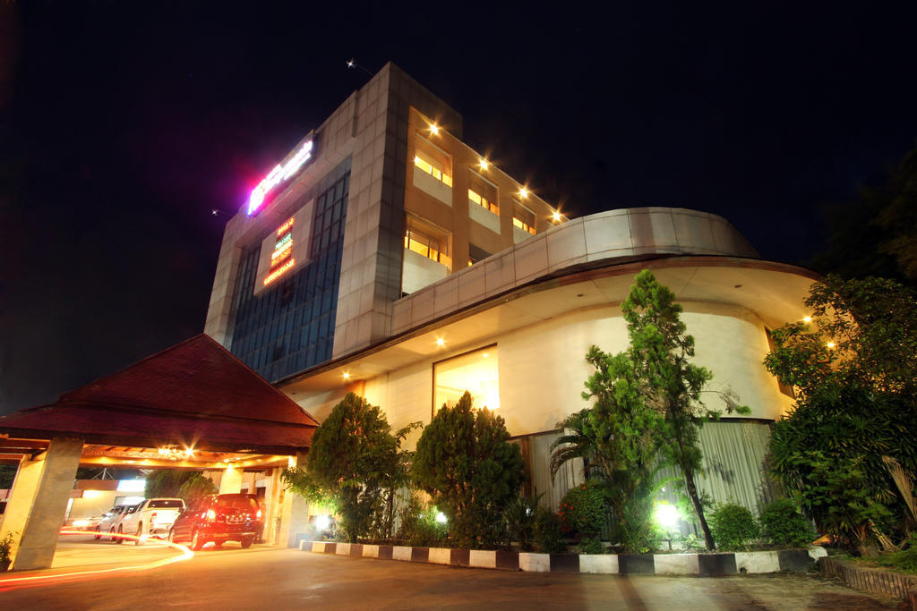 Hotel Banjarmasin Internasional Exteriér fotografie